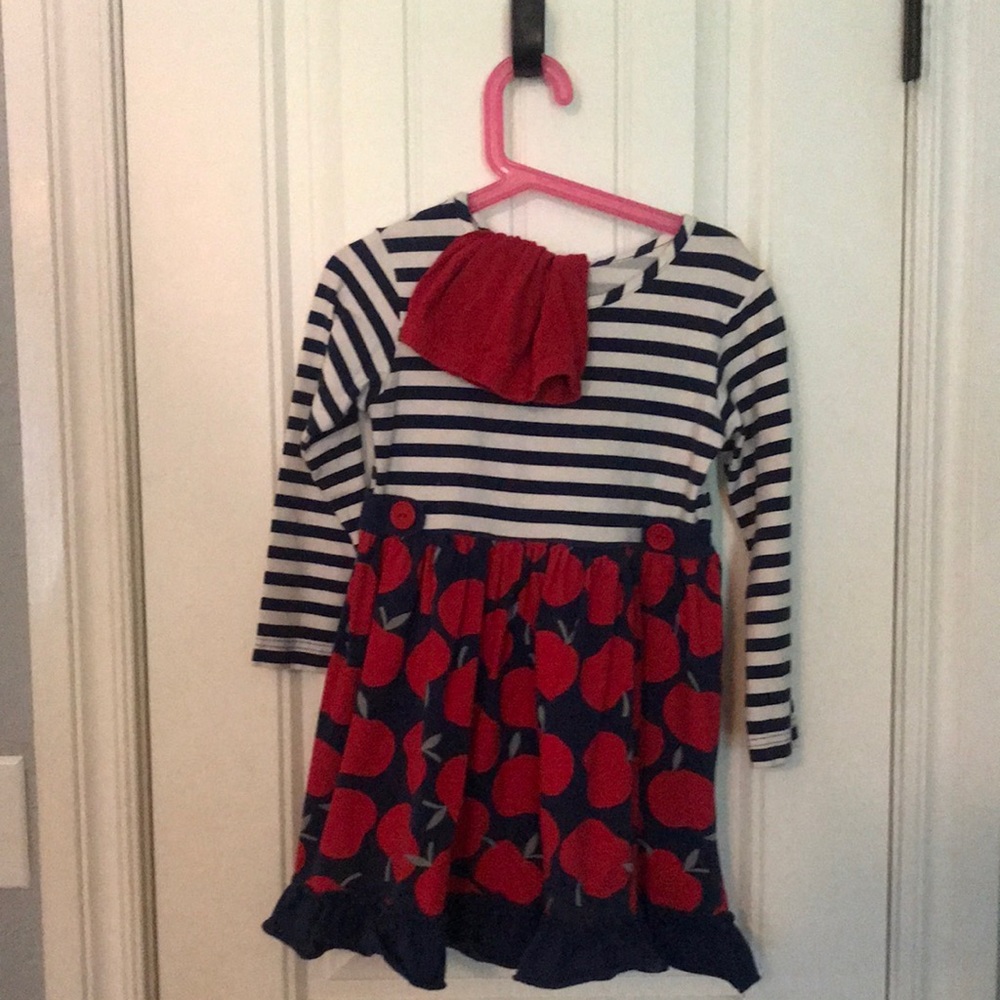 Kelly’s Kids Apples tunic and leggings